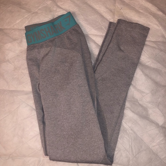 Gymshark Pants - Gymshark grey leggings